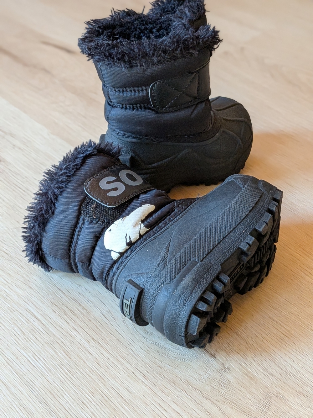 Sorel Black Kids Winter Snow Boots with Faux Fur